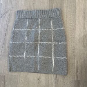 A New Day Light Gray Knit skirt